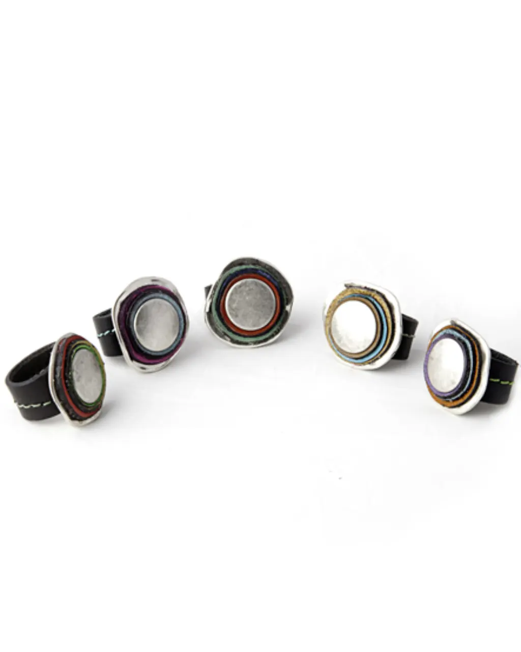 title-anillo mia pequeño-kupka store handmade products-productos artesanales hechos a mano-kupkastore.com-title